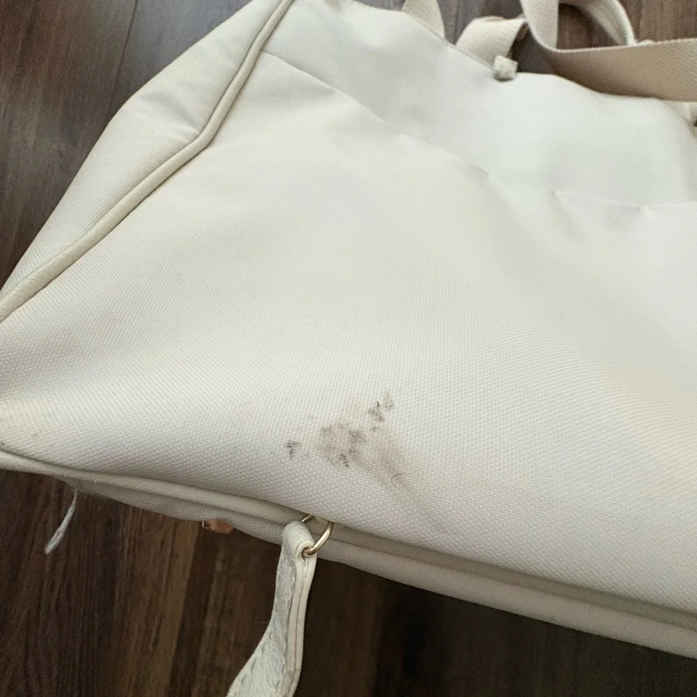 Béis The Easy to West Tote in Beige - Picture 4 of 10